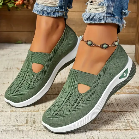 Clara™| Slip-On Comode E Resistenti