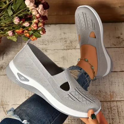 Clara™| Slip-On Comode E Resistenti