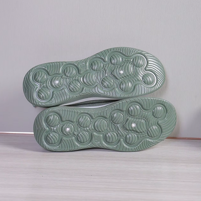 Clara™| Slip-On Comode E Resistenti