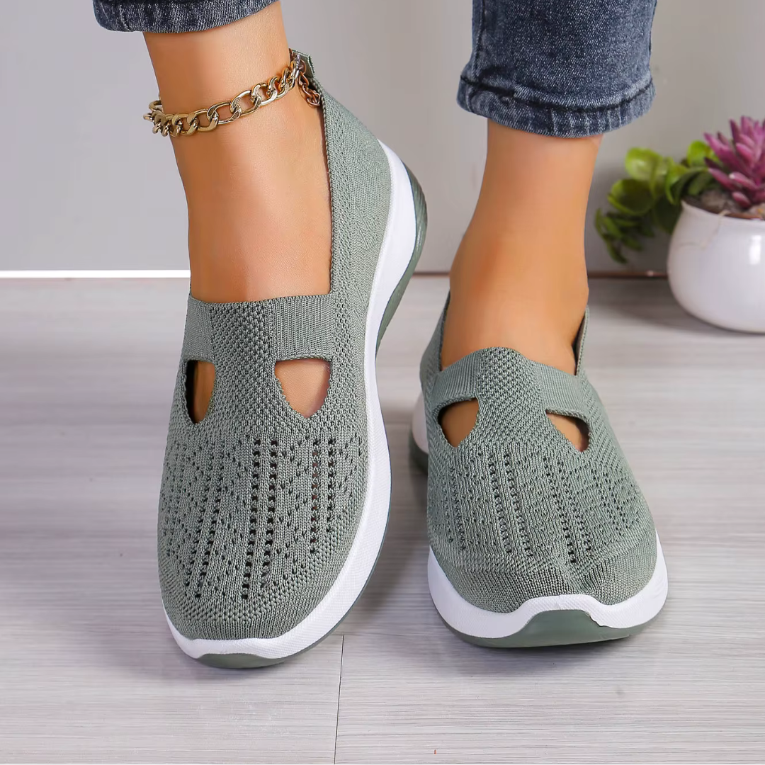 Clara™| Slip-On Comode E Resistenti